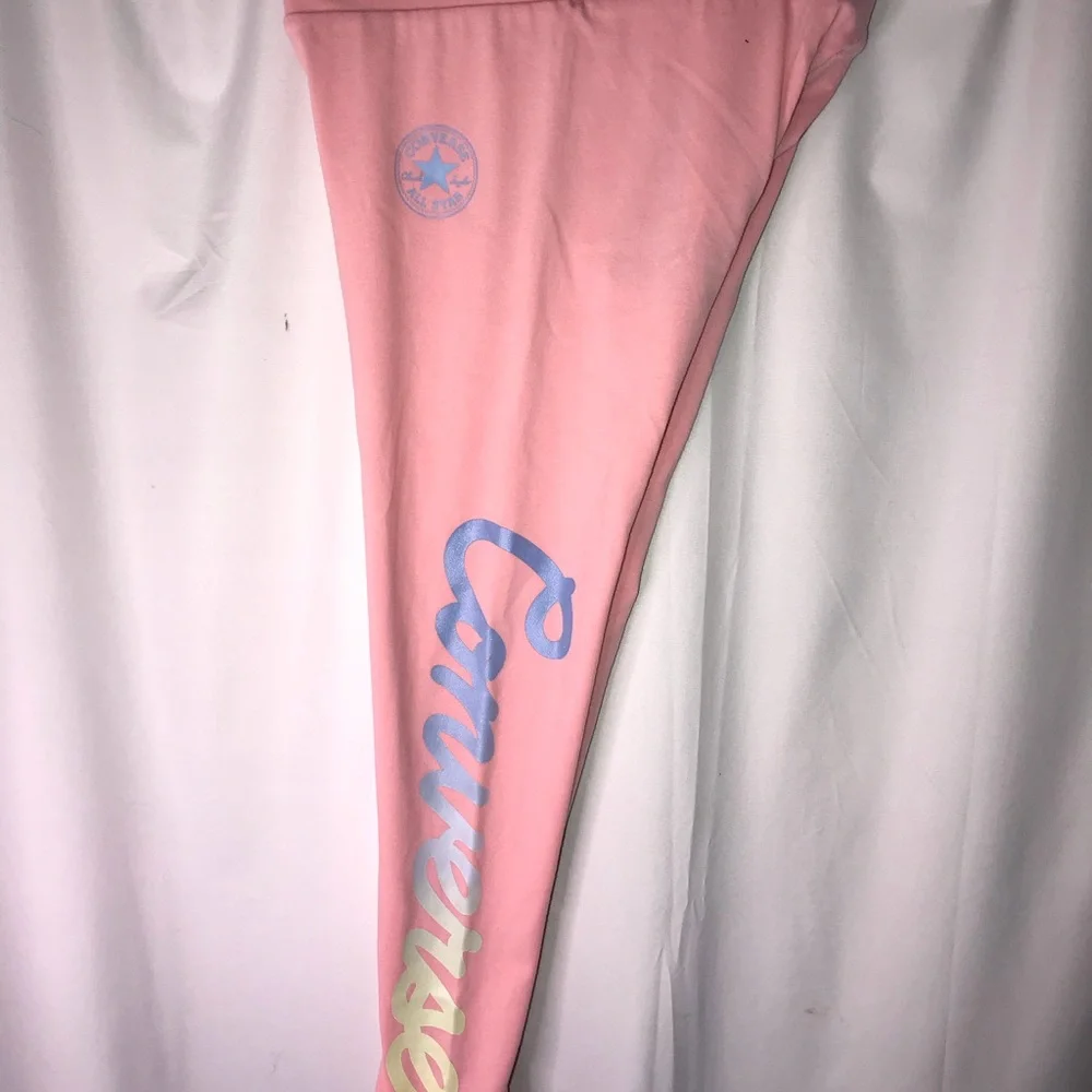 Converse pink leggings